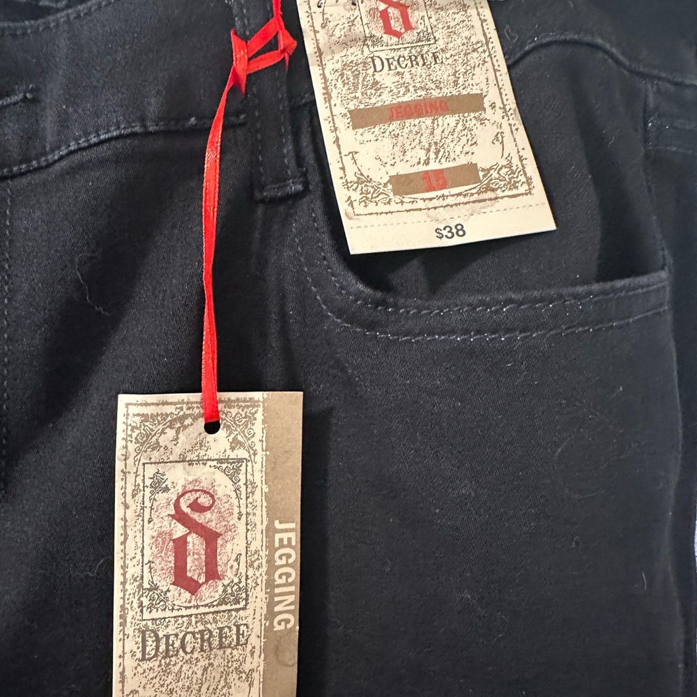Decree Black Womens Jeans